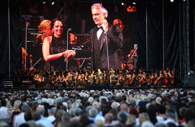 Das Sommerkonzert 2018 - Andrea Bocelli spielt auf der Waldbühne in Berlin - BILD