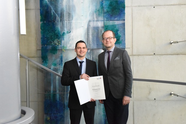 Zwei MCI-Absolventen mit Staatspreis für Österreichs beste Masterabschlüsse ausgezeichnet - BILD