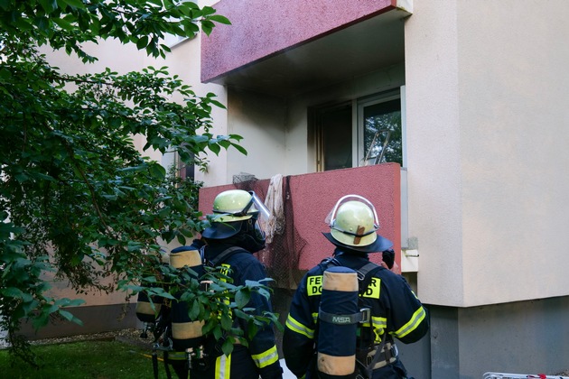 FW-DO: Wohnungsbrand mit zwei Verletzten in Neuasseln
