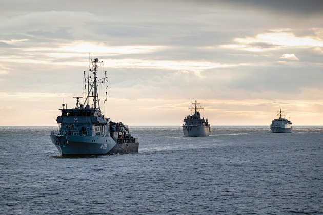 Minenjagdboot &quot;Weilheim&quot; läuft zum NATO-Verband aus