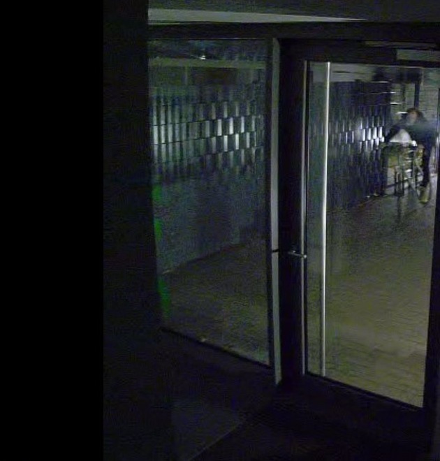 POL-BN: Foto-/Video-Fahndung: Polizei sucht mutmaßlichen Fahrraddieb - Wer kennt diesen Mann?