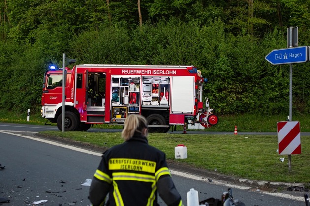 FW-MK: Schwerer Motorradunfall am Dienstagabend