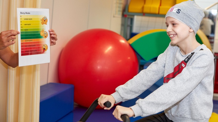 Neue Bewegungstherapie: Mehr Lebensqualität für krebskranke Kinder und Jugendliche