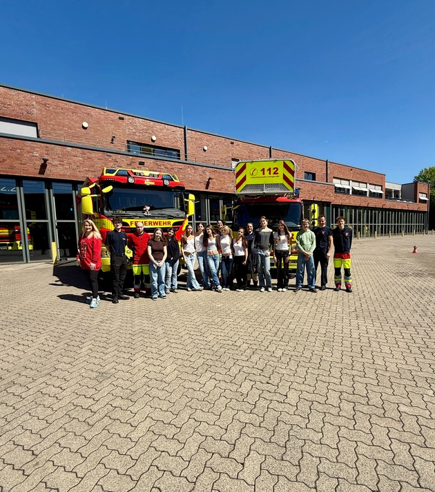 FW Ratingen: Girls&acute;Day bei der Feuerwehr