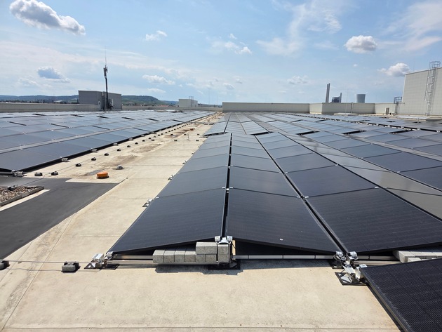 Pünktlich zum Automobilgipfel: Energy Partners realisiert Photovoltaikprojekte für namhafte Automobilkunden