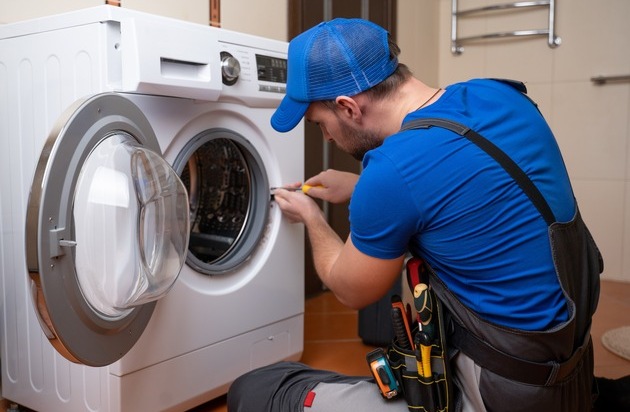 Wertgarantie: Mehr Reparaturen durch komplexere Technik | Fachhandel erwartet Zunahme von professionellen Reparaturen von Elektrogeräten