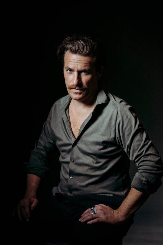 Parov Stelar kündigt neues Album ARTIFACT an – Single „Rebel Love“ veröffentlicht