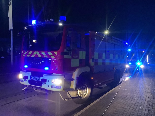 FW Mettmann: Kellerbrand in einer Asylunterkunft