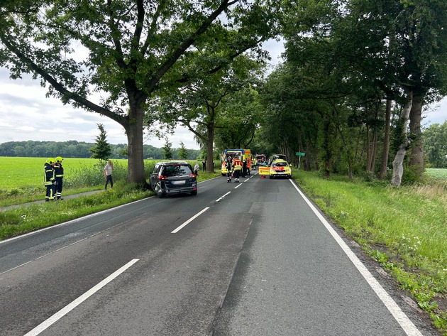 FW-OLL: Verkehrsunfall auf der Bremer Straße - eine Person verletzt