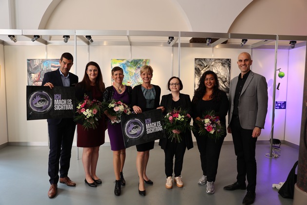 POL-H: Ausstellung &quot;Mach es sichtbar&quot; sensibilisiert für das Thema sexuelle Belästigung am Arbeitsplatz
