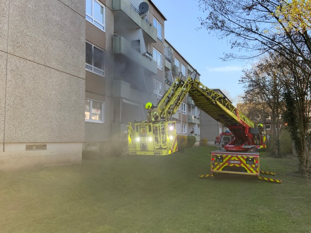 FW Ratingen: Wohnungsbrand in Ratingen Mitte