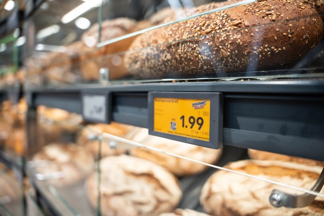 Jetzt auch in allen Filial-Bäckereien: Kaufland geht bei digitalen Preisschildern nächsten Schritt