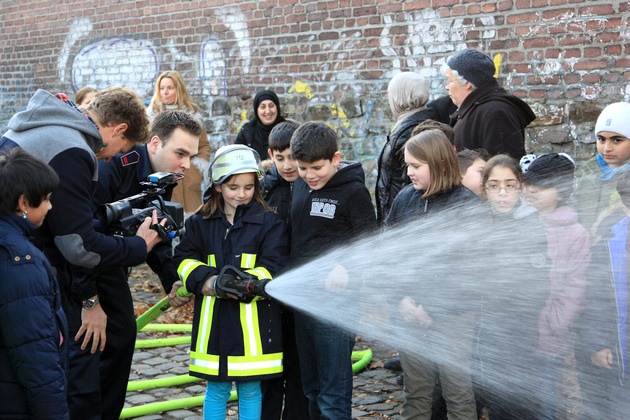 FW-E: Rauchmelder retten leben, Informationsveranstaltung für Familien mit Kindern