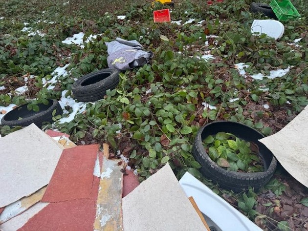 POL-RZ: Illegale M&uuml;llentsorgung - Zeugen gesucht