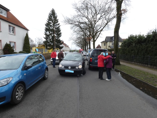 POL-CE: Celle - Vorrang missachtet - Autos kaputt