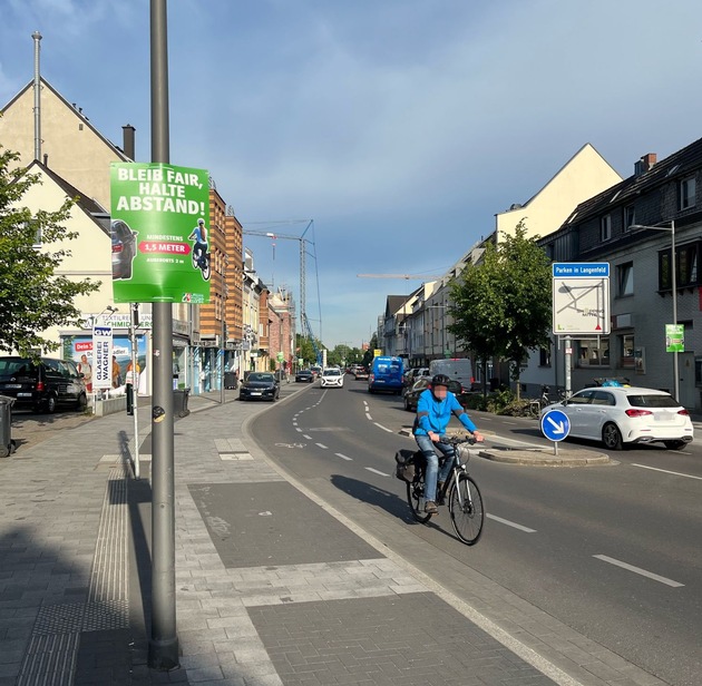 POL-ME: Sicherheit von Radfahrerinnen und Radfahrern: Polizei kontrollierte den Seitenabstand beim Überholvorgang - 2505096