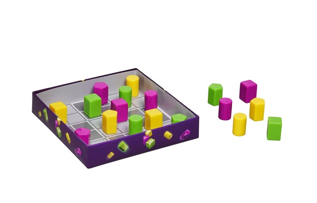 3motion: Leicht zu verstehen, schwer zu meistern - Schnelles Strategiespiel für 2 Personen von Piatnik