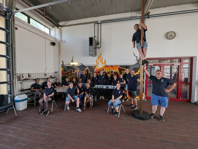 FW-KLE: Jugendfeuerwehr Bedburg-Hau besucht bekannte Drehkulisse der WDR-Serie &quot;Feuer &amp; Flamme&quot;