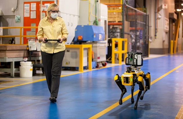 Ford-Werke GmbH: Ford experimentiert mit vierbeinigen Robotern für den Einsatz in schwer zugänglichen Fabrikbereichen