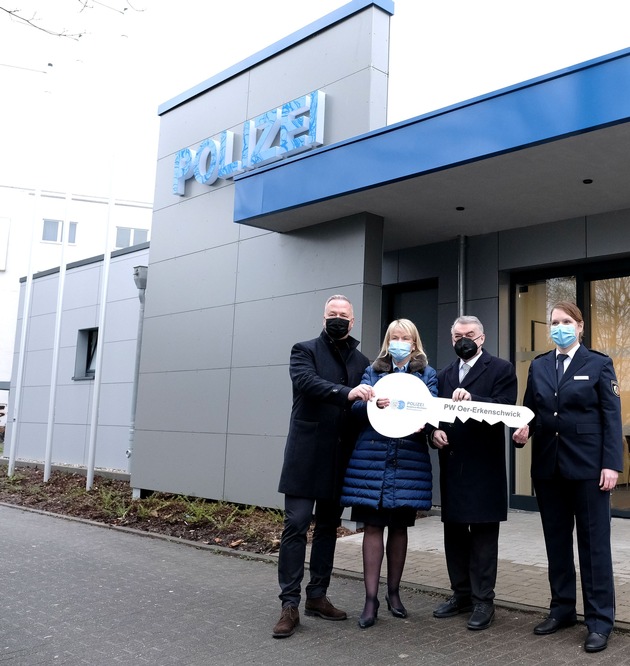 POL-RE: Oer-Erkenschwick: Neue Polizeiwache eingeweiht - zentrale Lage, moderne Ausstattung, mehr Platz