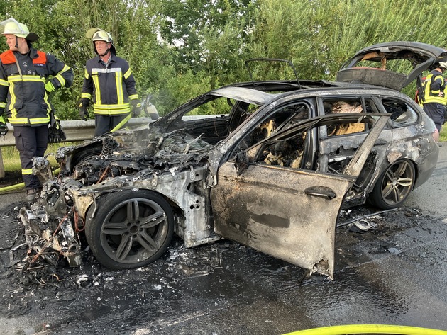 POL-STD: BMW auf A 26 ausgebrannt - keine Personen verletzt, Einbrecher in Ritschermoor