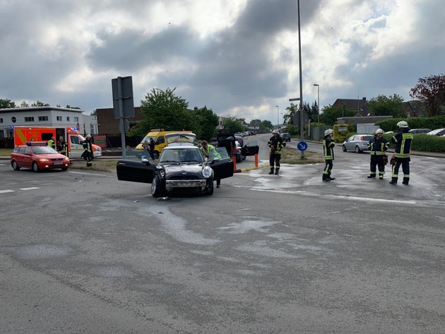 FW-Schermbeck: Verkehrsunfall sorgte für Einsatz am Montagmorgen