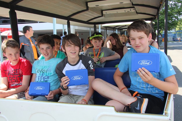 Kinder-Ferienprogramm statt Autos (FOTO)