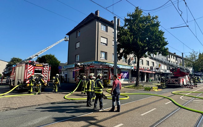 FW-BO: Brand in einem Restaurant an der Castroper Straße