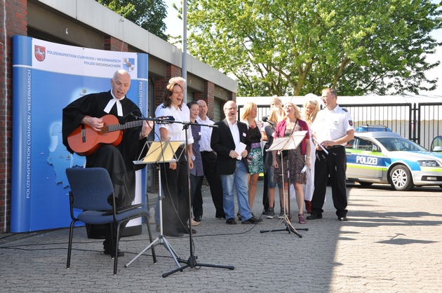 POL-CUX: Beste Stimmung und tolle Vorführungen beim Aktions- und Präventionsfest der Polizei in Cuxhaven