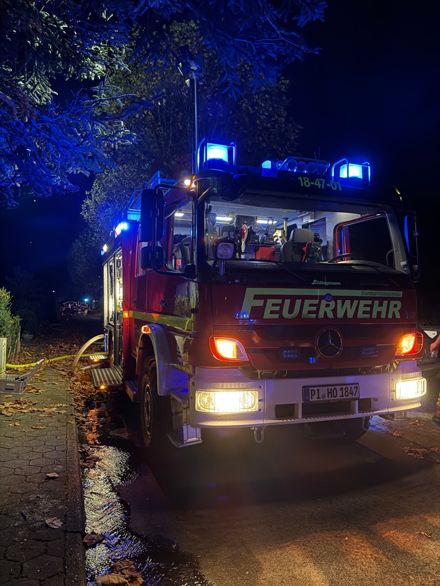 FW-PI: Kellerbrand in einer Doppelhaushälfte