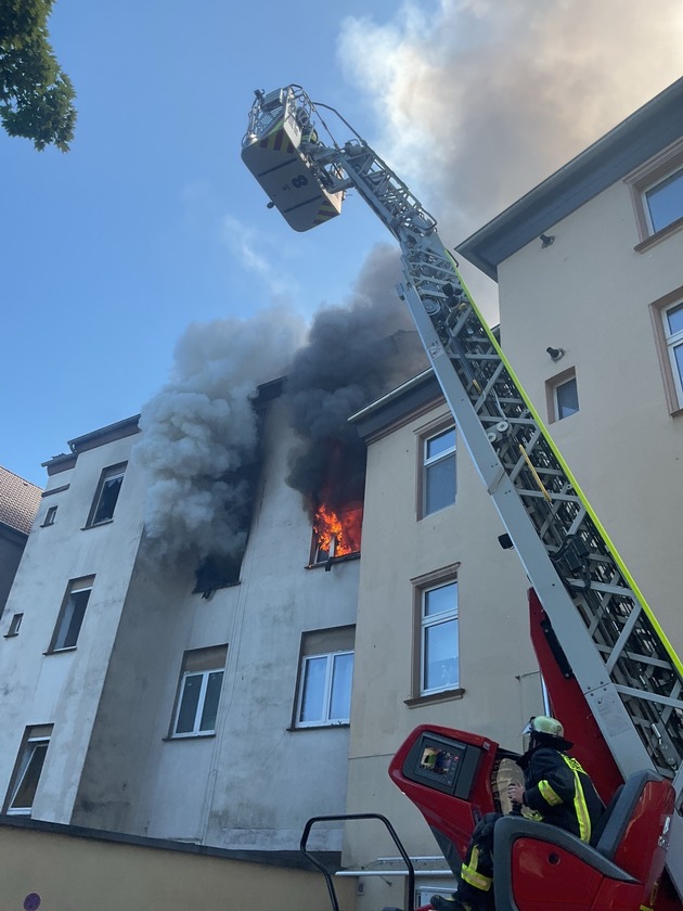 FW-DO: Wohnungsbrand in Dortmund-Marten fordert ein Todesopfer