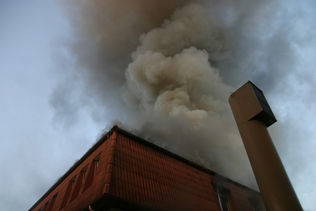 POL-NOM: Brand im Krankenhaus Northeim - Patienten evakuiert Nachtragsmeldung mit Bildanhang