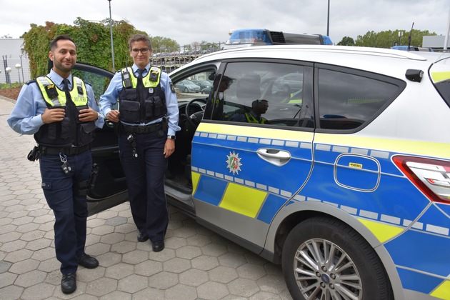 POL-E: Essen: Polizistinnen und Polizisten im Essener Süden tragen jetzt Bodycams - Neue Kamera flächendeckend in Essen und Mülheim im Einsatz