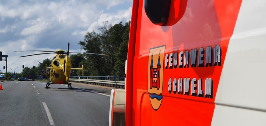 FW-EN: Schwerer Verkehrsunfall im Autobahnkreuz Wuppertal Nord