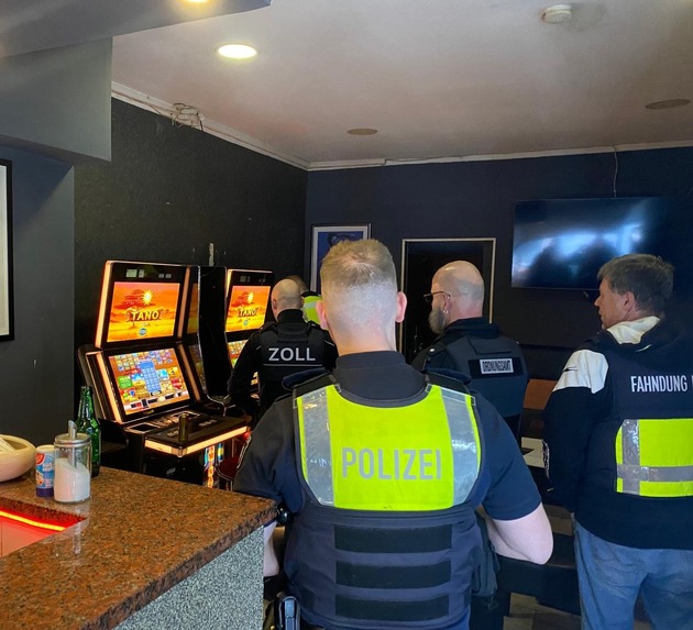 POL-HAM: Umfangreicher Kontrolleinsatz der SiKo-Partner in Hamm: Versiegelung von zwei Betrieben, Festnahme und illegale Glücksspielautomaten