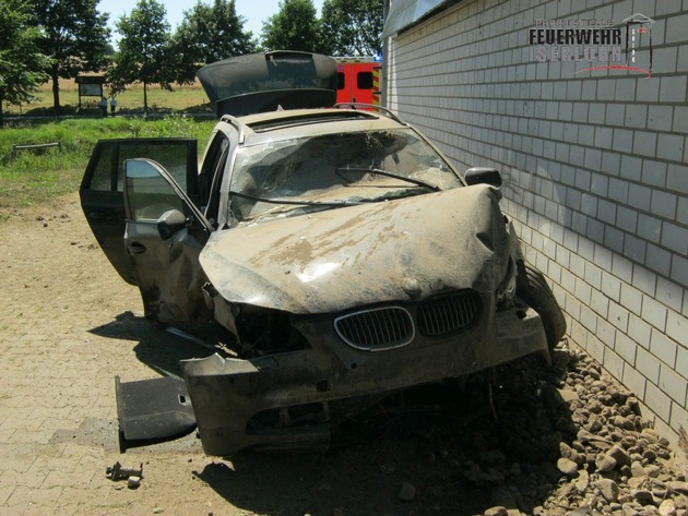 FW-MK: Schwerer Verkehrsunfall - Sieben Verletzte-