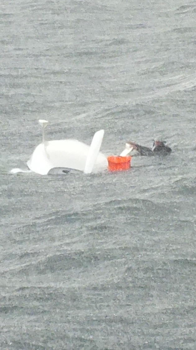 BPOLI-See: Starkregen und Sturmböen lassen Segelboot vor Pelzerhaken kentern