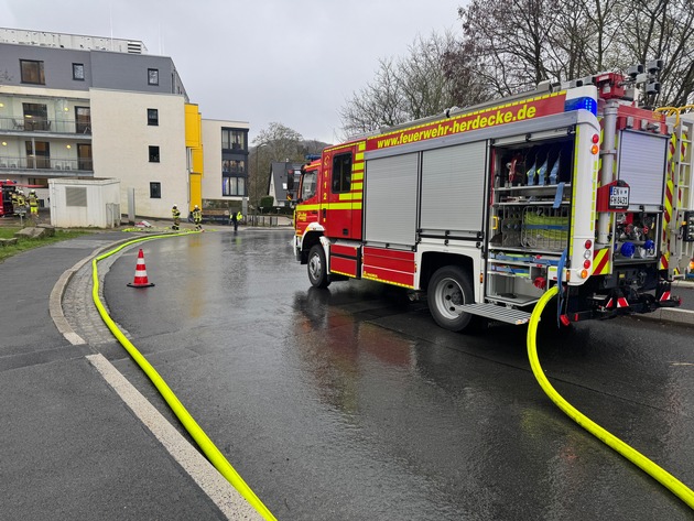 FW-EN: Feuerwehr Herdecke am Samstag mehrfach im Einsatz - Massiver Gasaustritt und Rauchentwicklung gemeldet