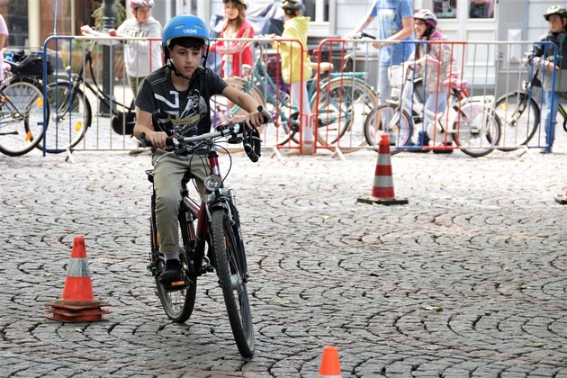 POL-VIE: Kreis Viersen: Wissenschaftliche Analyse zu Unfällen Rad fahrender Kinder im Straßenverkehr