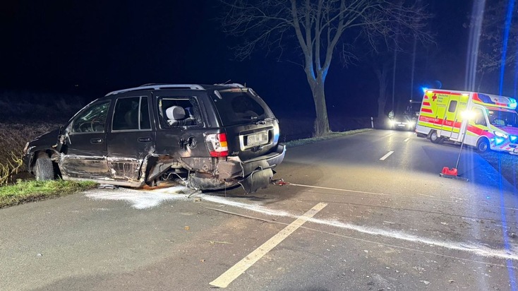 POL-STD: Unfall in Drochtersen-Assel - 3 Autoinsassen leicht verletzt