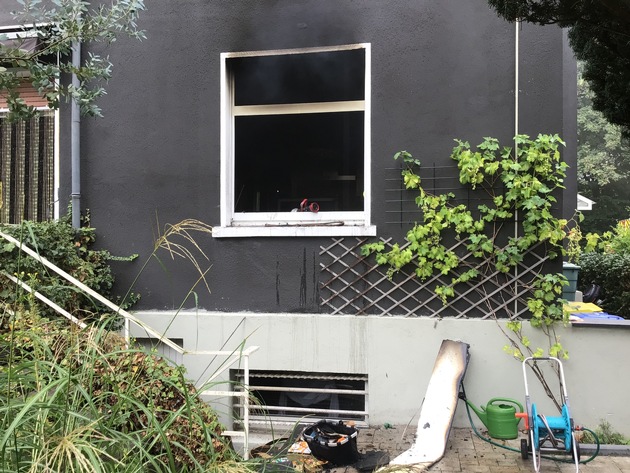 FW-GE: Küchenbrand in Gelsenkirchen Buer verursacht hohen Sachschaden