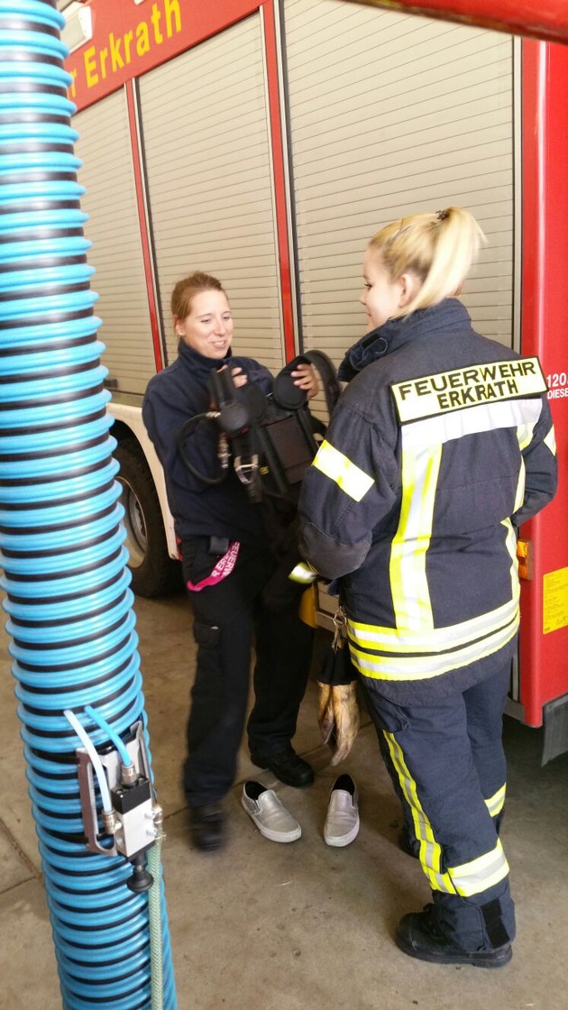 FW-Erkrath: Girlsday bei der Feuerwehr Erkrath