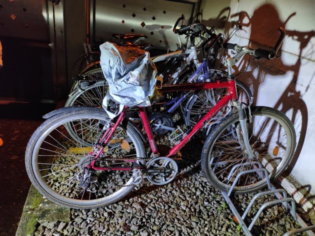 POL-PDNW: Fahrraddiebstahl - Eigentümer gesucht