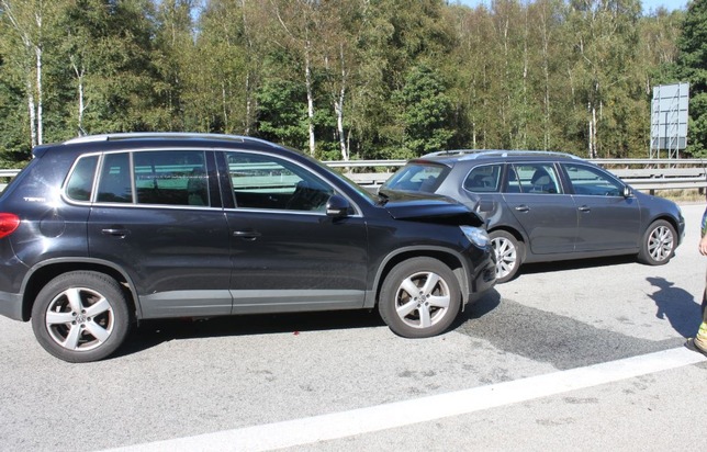 POL-PDKL: Unfall mit mehreren verletzten Personen