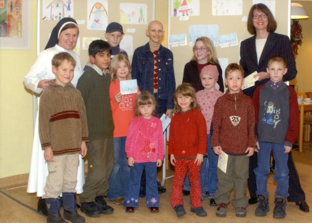 Im Sommer von Weihnachten geträumt / Preisverleihung des Malwettbewerbes in der Kinderklinik St. Hedwig