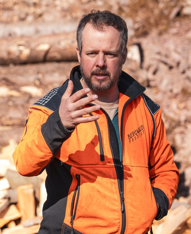 Wald-Allianz startet durch: Freiwilligen-Einsatz mit dem Bergwaldprojekt zur &ouml;kosystembasierten Waldbewirtschaftung im Zukunftswald Untersch&ouml;nau