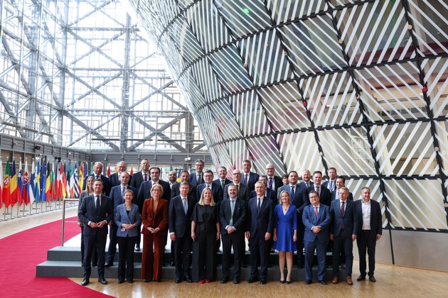 Regierungschefin Brigitte Haas am Ecofin-Treffen: Förderung des Wohlstands durch offenen Handel