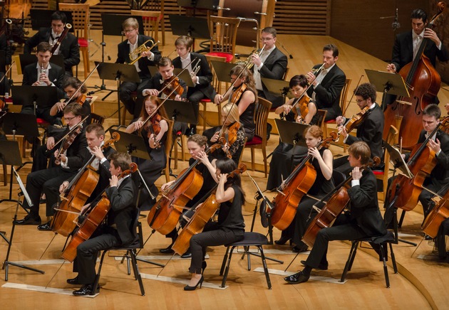 Schüco präsentiert ein interkulturelles Jugend-Orchesterprojekt in Moskau und Berlin / Musikalischer Dialog