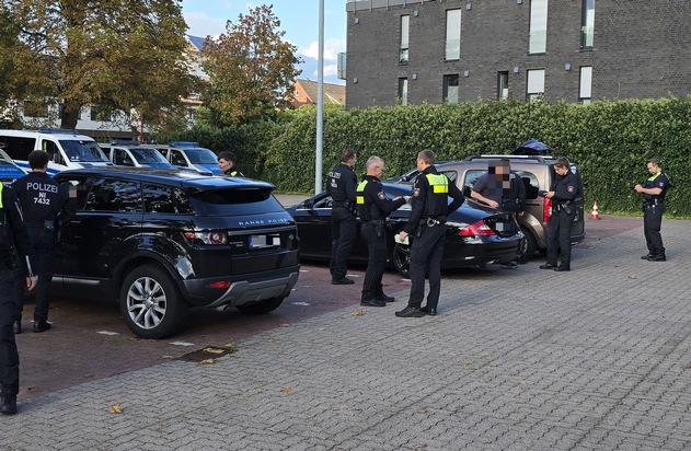 POL-STD: Kontrollaktion von Polizei, Zoll und Ordnungsbehörden in den Landkreisen Stade, Harburg und in Hamburg