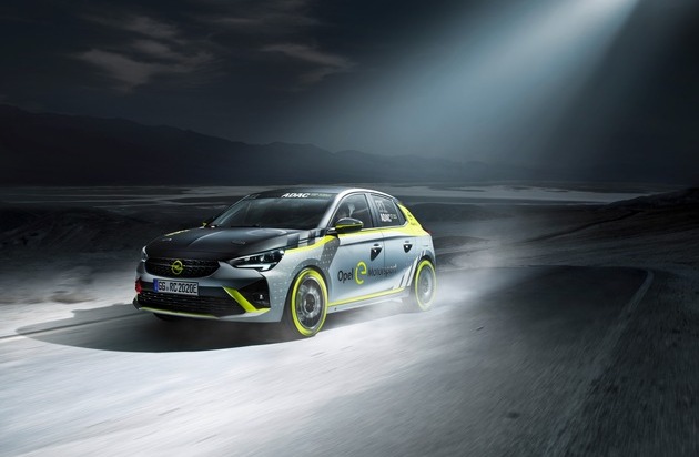 Opel Automobile GmbH: Weltpremiere auf der IAA: Opel präsentiert als erster Hersteller ein elektrisches Rallyeauto (FOTO)